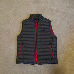 Patagonia puff vest